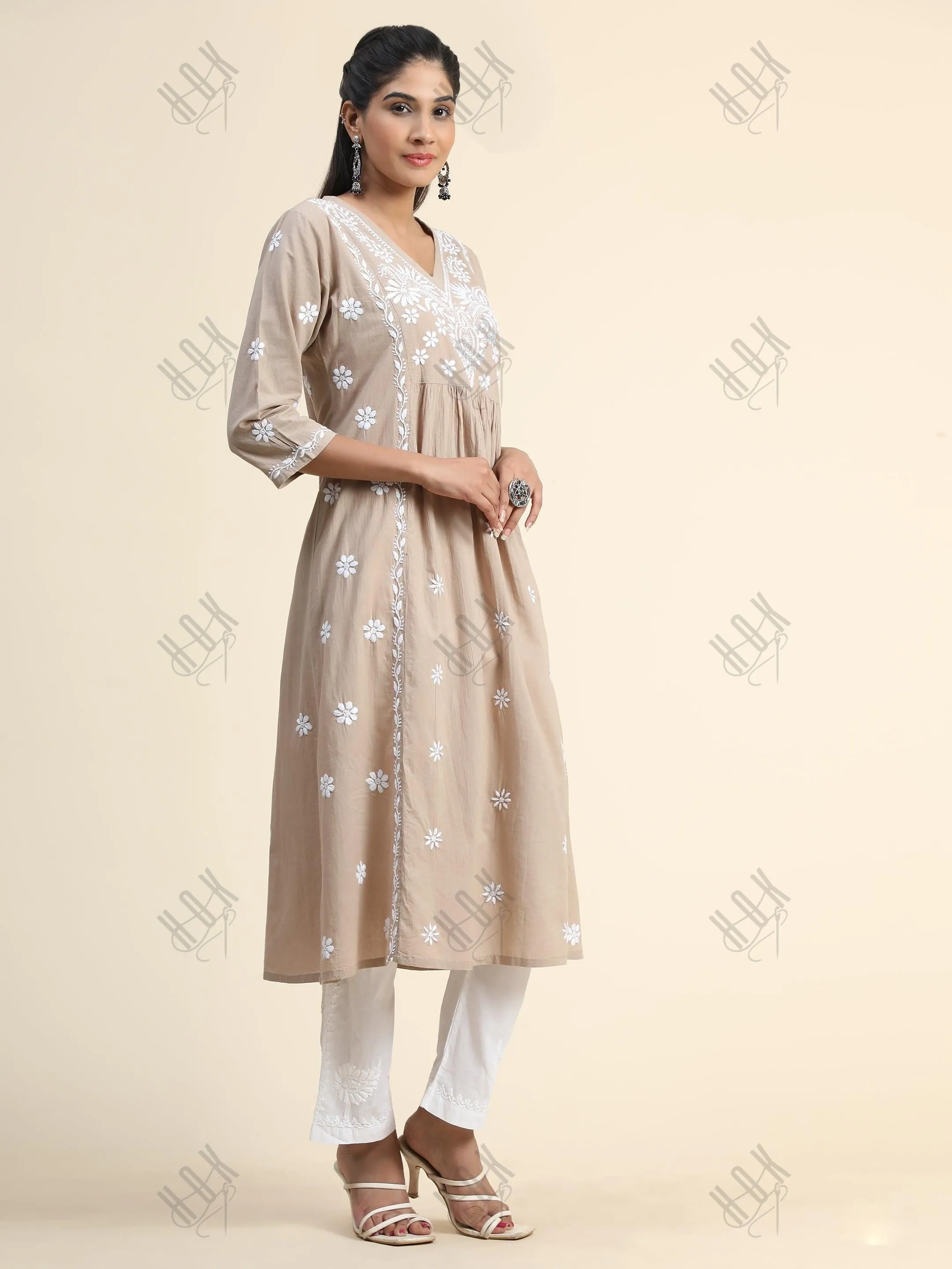 Arti Chauhan in HOK Chikankari Anarkali Kurti for Women - Beige