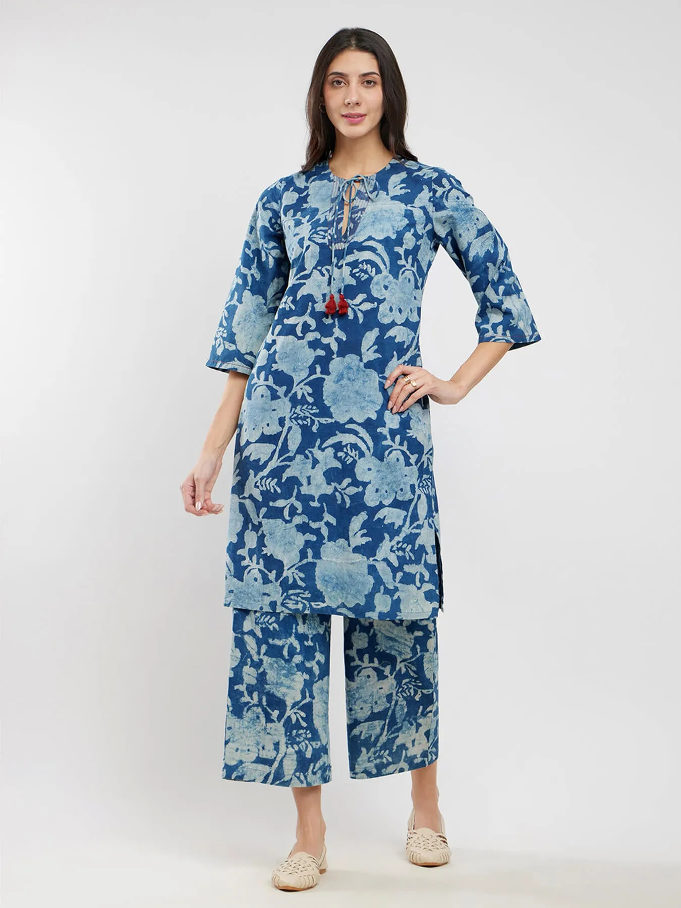 Cotton Dabu Floral Tie-Up Kurta Set - Indigo