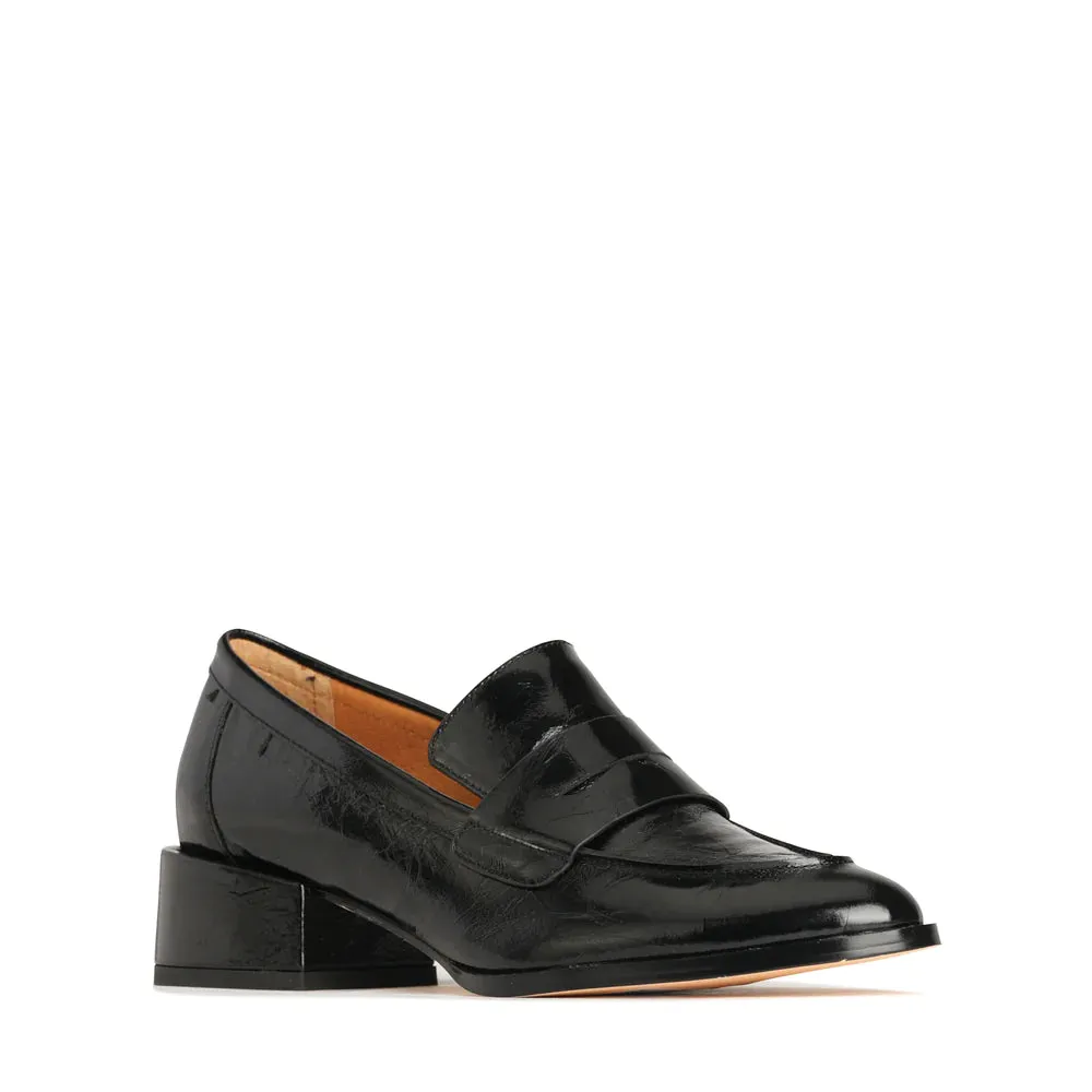 EOS 'Cass Loafer' - Black Crinkle