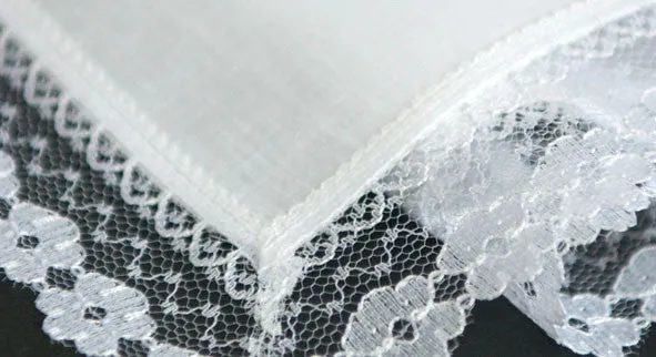 Fine Pure Irish Linen Ladies Handkerchief with Lace Border