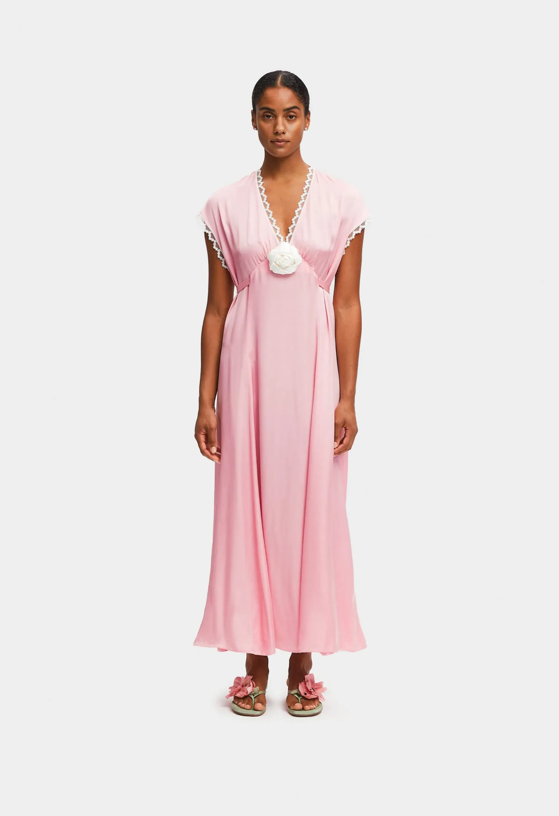 Genus Rosa Satin Dress