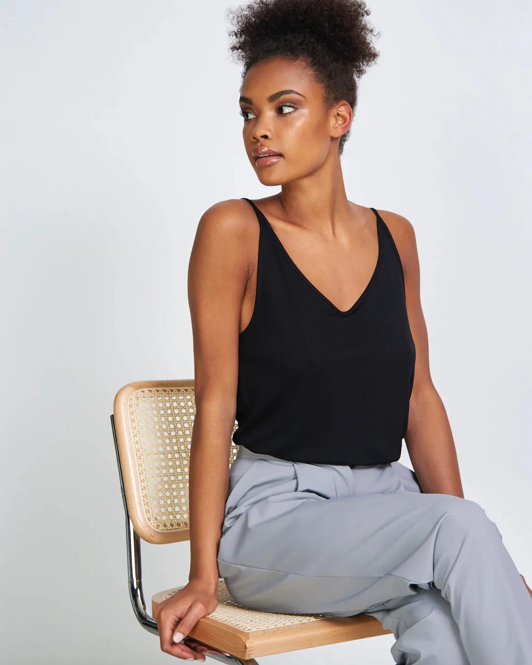 JAN 'N JUNE Slip top triangle linen black women