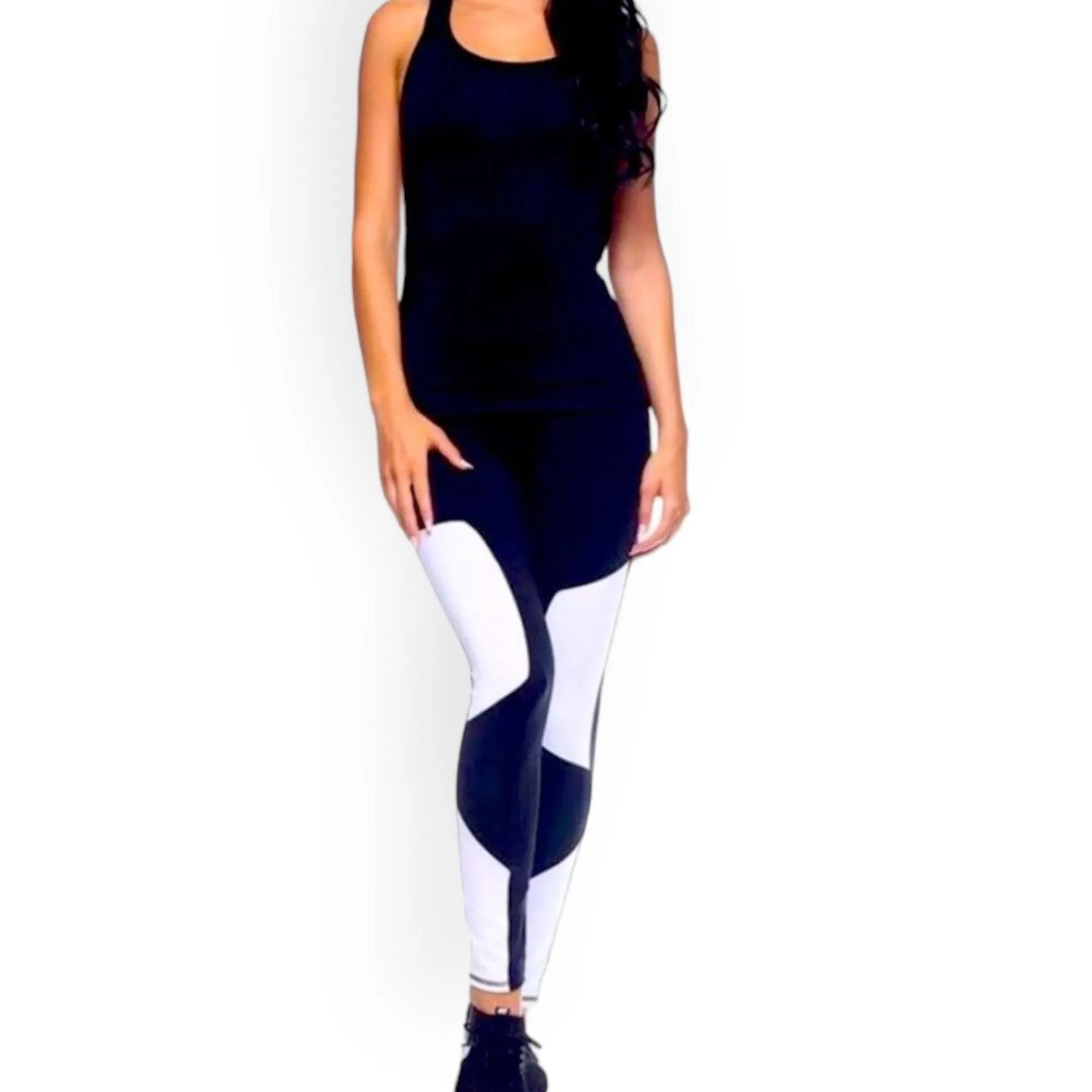 Low Rise Black & White Leggings by The Free Yoga