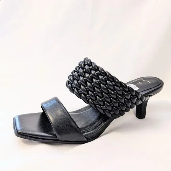 Marco Tozzi - Low Heeled Mule with Woven Strap Detailing and Kitten Heel