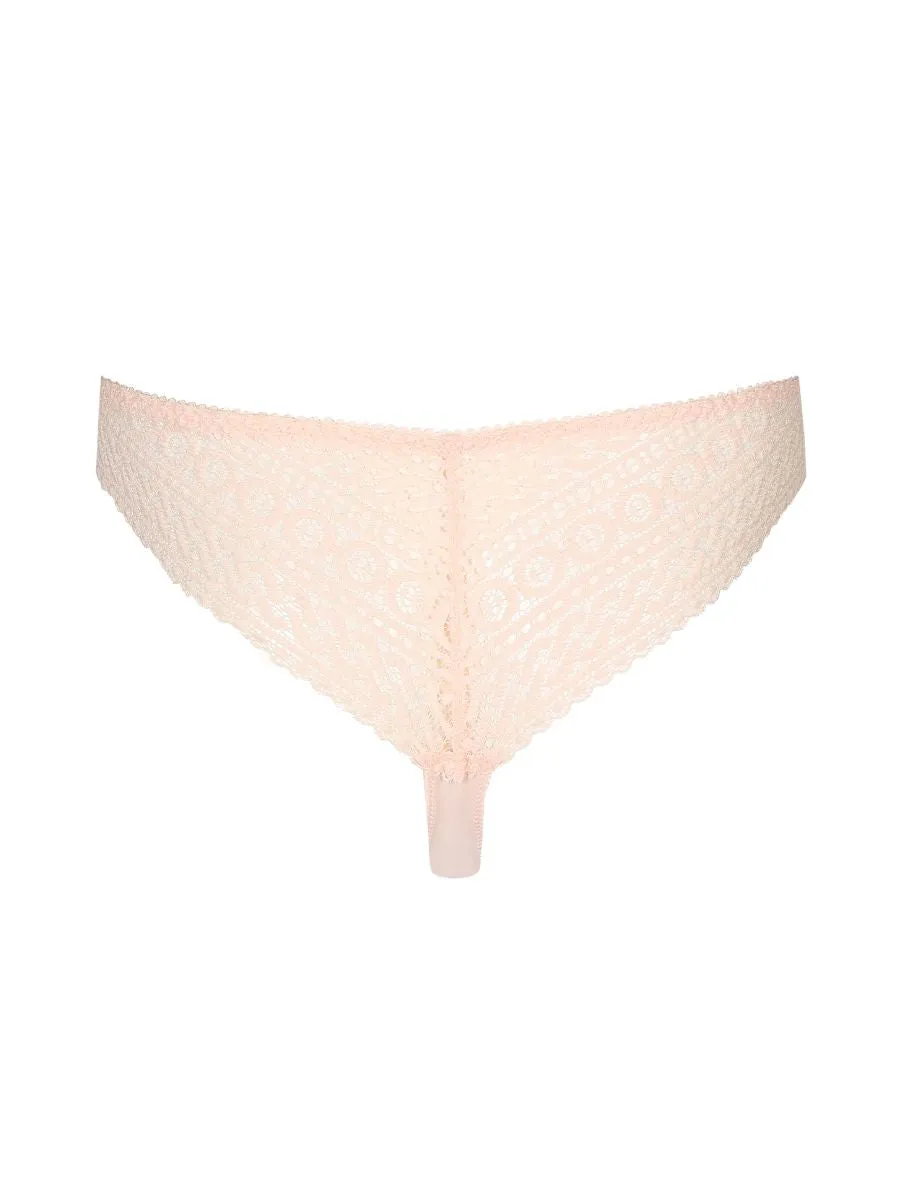 Montara Thong