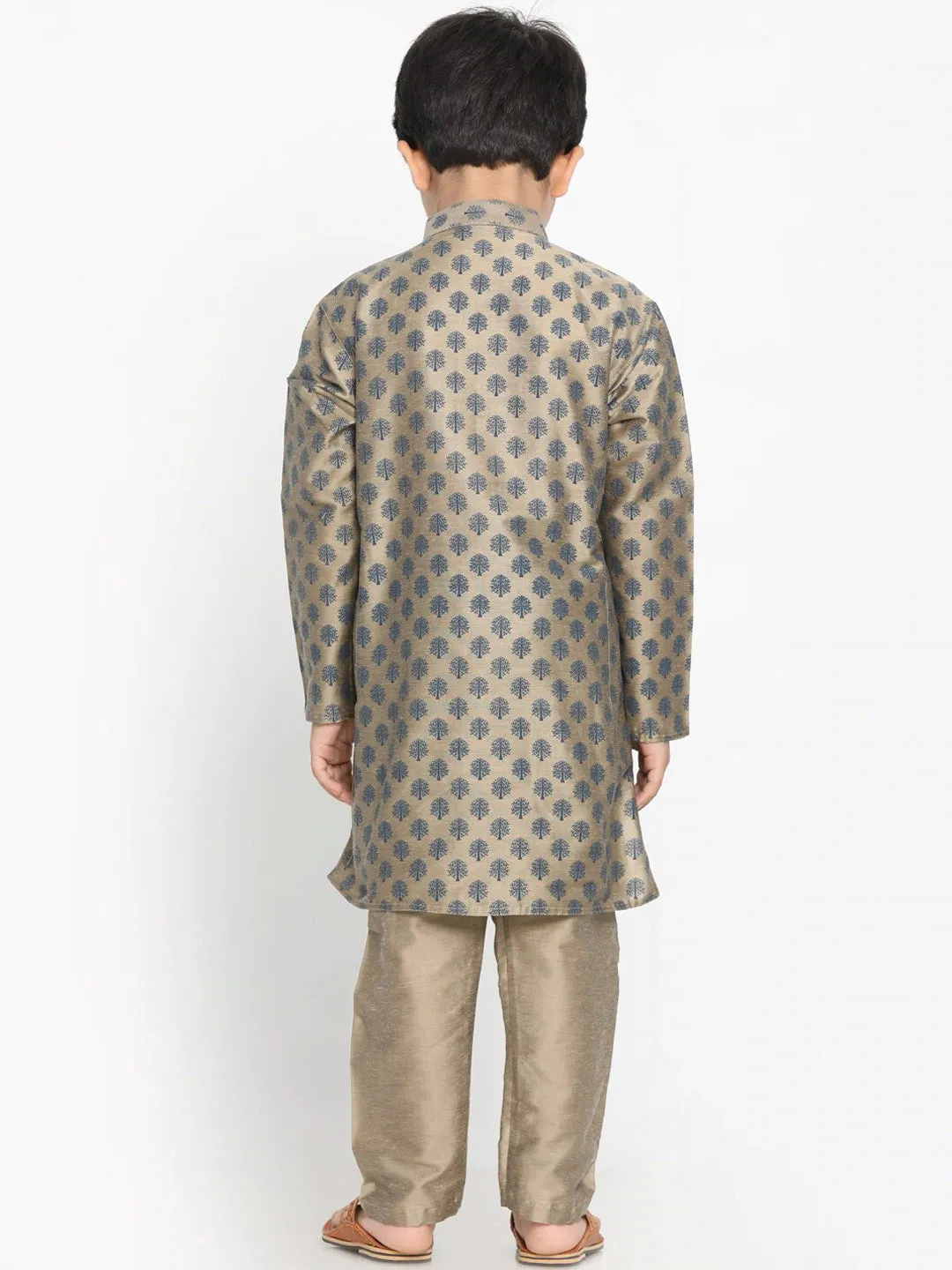 VASTRAMAY Boy's Chiku Brown Printed Kurta With Pyjama Set