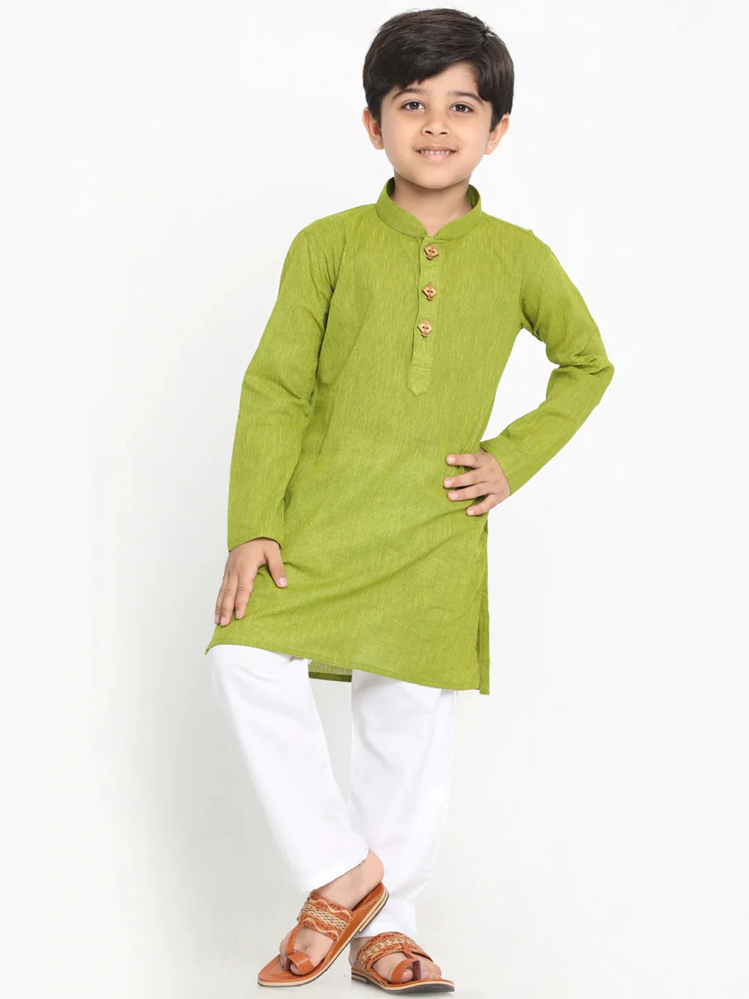 VASTRAMAY Boy's Green & White Striped Kurta With Solid Pyjama Set